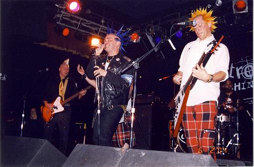 destroy_everything_doubledoor-9