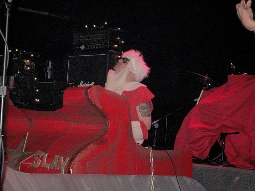 destroy_everything_christmas_IMG_1691