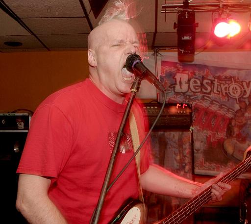 stiff_mittens_champs