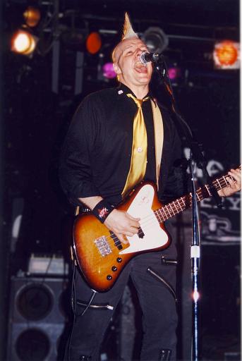 stiff_mittens_doubledoor