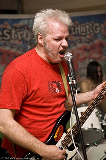 stiff_mittens_ronnies